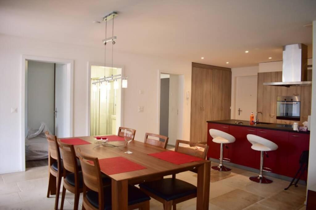Modern Apartment 모던 펜션 إنترلاكن المظهر الخارجي الصورة